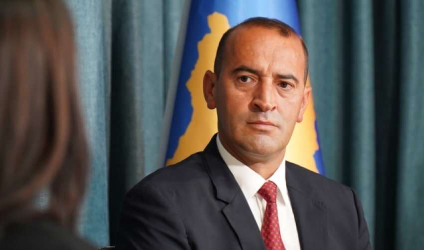 Fushë Kosova që 14 orë pa rrymë, Haradinaj: 220 mijë qytetarë llogariten që janë më pak, e në anën tjetër thonë ka mbingarkesë !